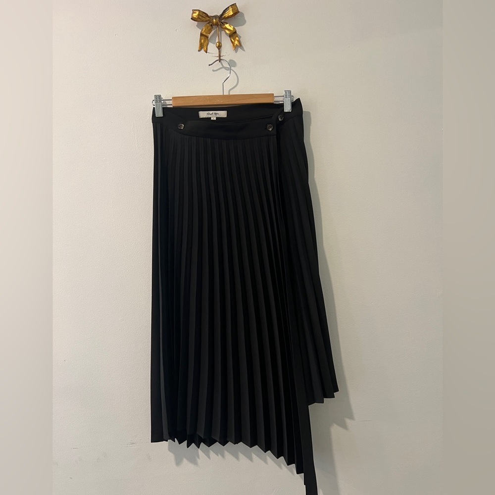 Simple Retro Asymmetrical Black Pleated Skirt